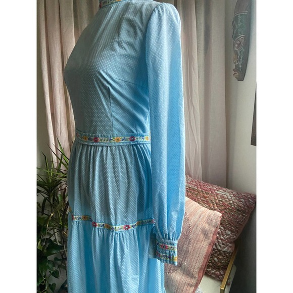 Vintage Prairie Dress, Ruffled teired, Ribbon Trim, Cottage Core - Picture 2 of 8